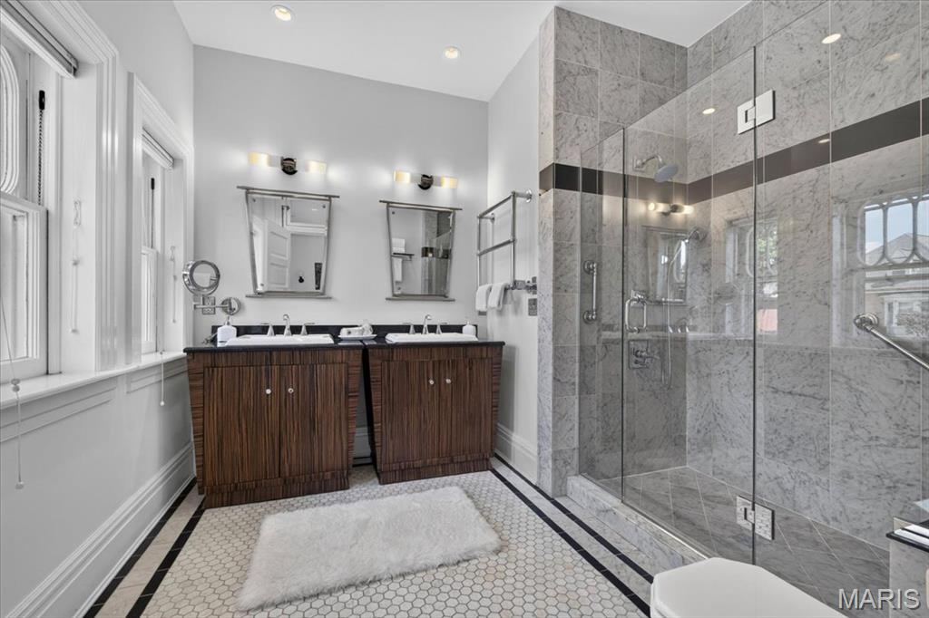 Forest Park Place - Residential