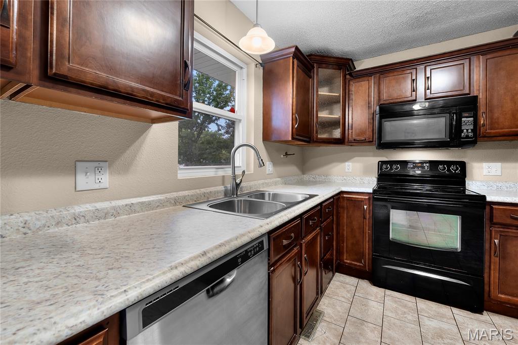 Hillcrest Manor Resub - Residential