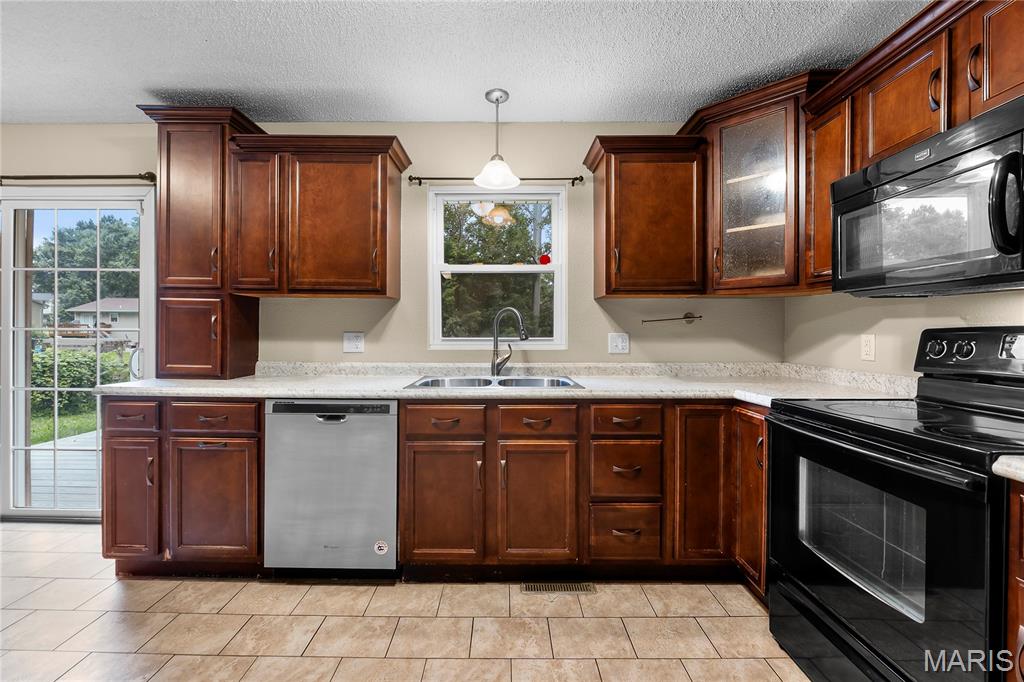 Hillcrest Manor Resub - Residential