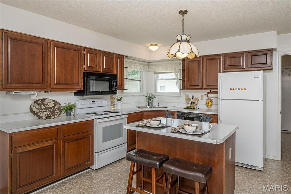 Hidden Oaks - Residential