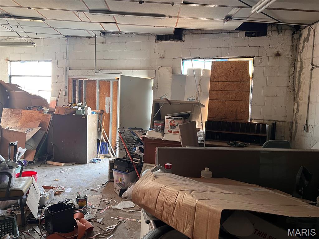 Parkview Add - Commercial Sale