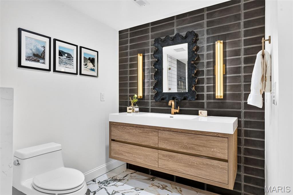 Westleigh #1 - Residential