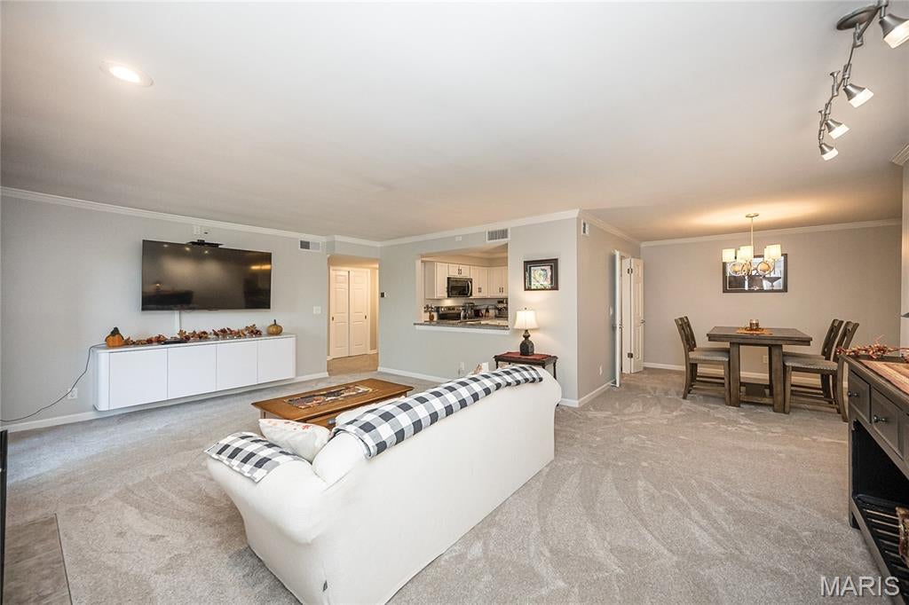 Golfview On The Green Condo - Residential