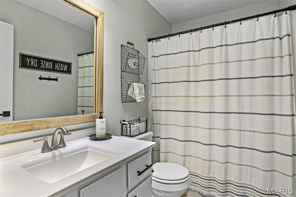 Meadowlake Acres 5thadd - Residential
