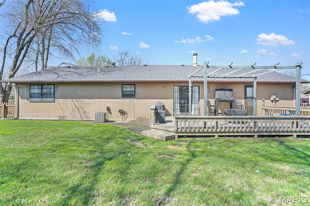 Meadowlake Acres 5thadd - Residential