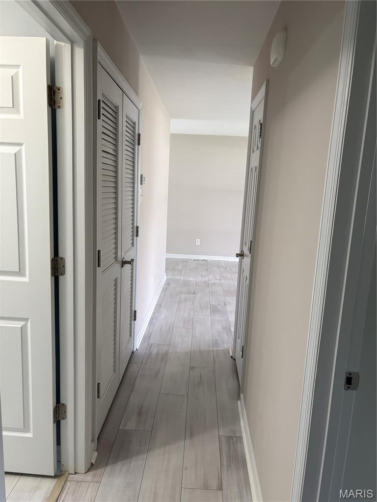 Riverside 1 - Residential Lease