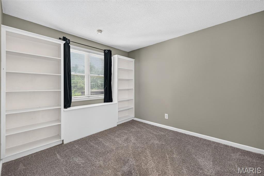 Brentwood Forest Condo Ph One - Residential