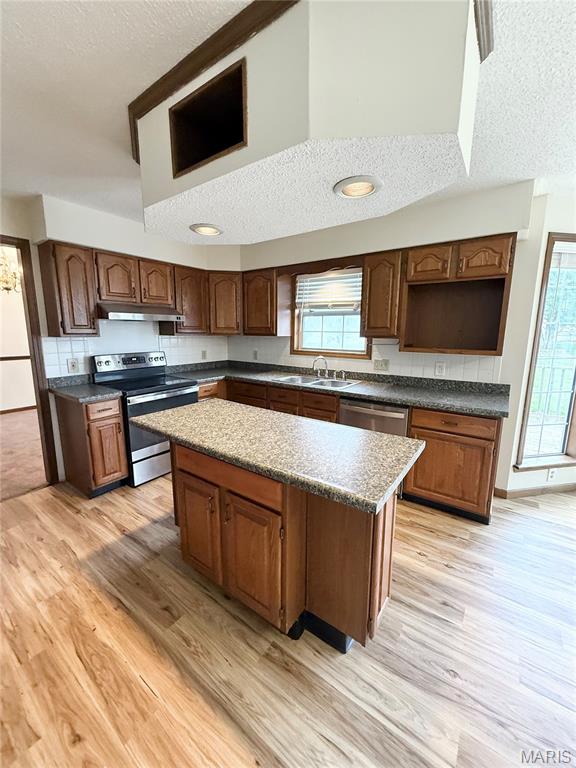 FOX GLENN - Residential Lease