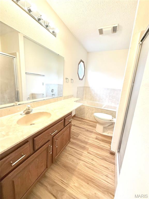 FOX GLENN - Residential Lease