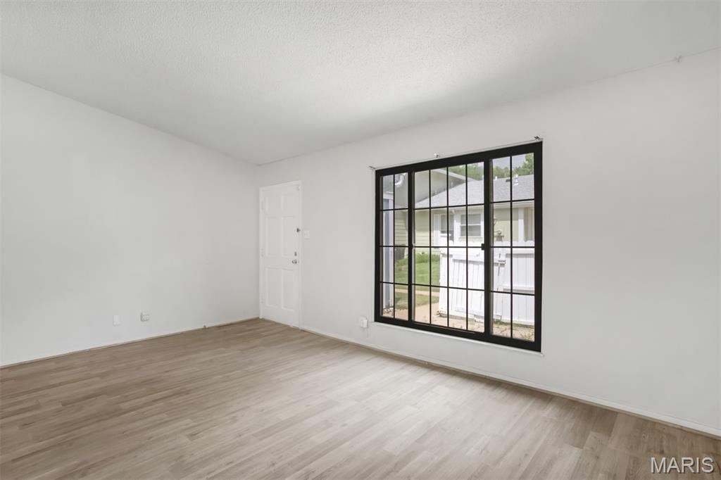 Sugartree 11 - Residential