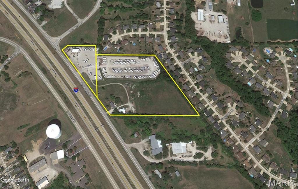 820 ft ± Interstate 40/64 frontage ? “Golden Triangle” location
? C-3 zoning allows for multiple uses ? Easy access to 2 airports
? Streets & utilities to site ? 6–12 AC available
? High Tech Corridor ? Up to 25 AC available
? Easy lay of ground ? Will divide
? Water to site — other utilities available ?