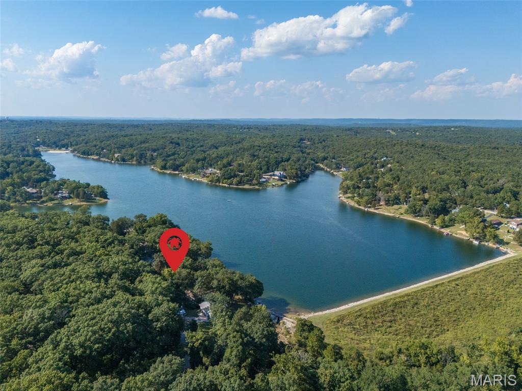 Lake Wauwanoka - Land