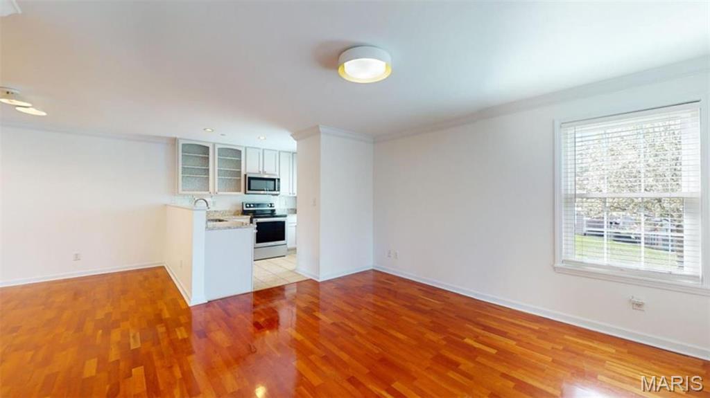 Arbor Creek Condo Five - Residential