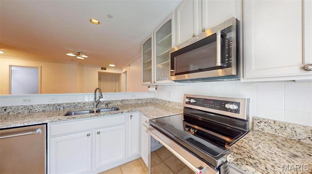 Arbor Creek Condo Five - Residential