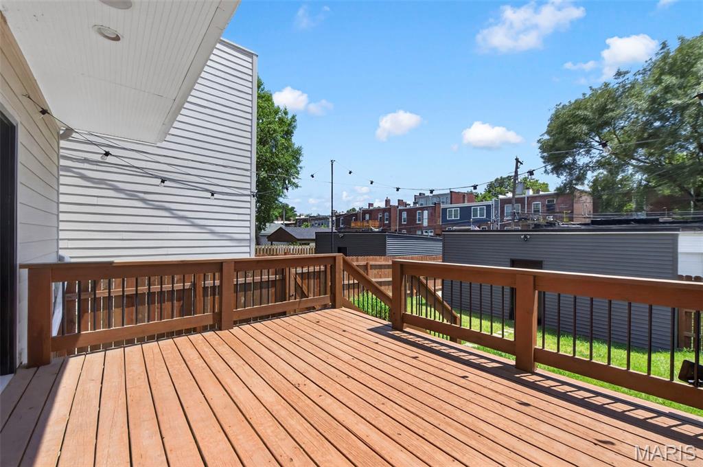 2018-2022 Geyer Ave Sub - Residential