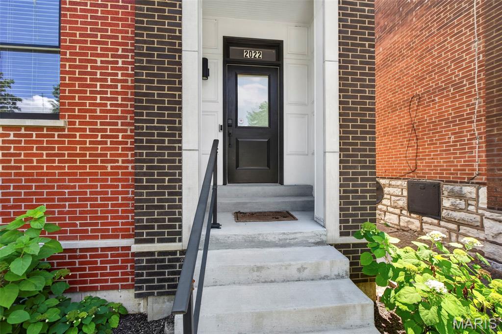 2018-2022 Geyer Ave Sub - Residential