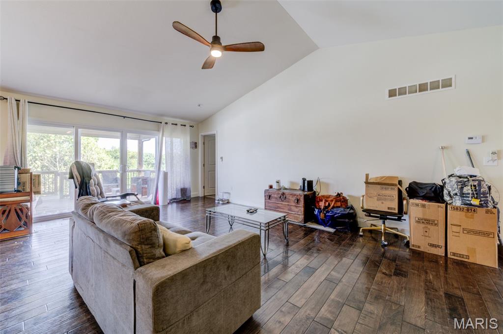 Providence 02 - Residential