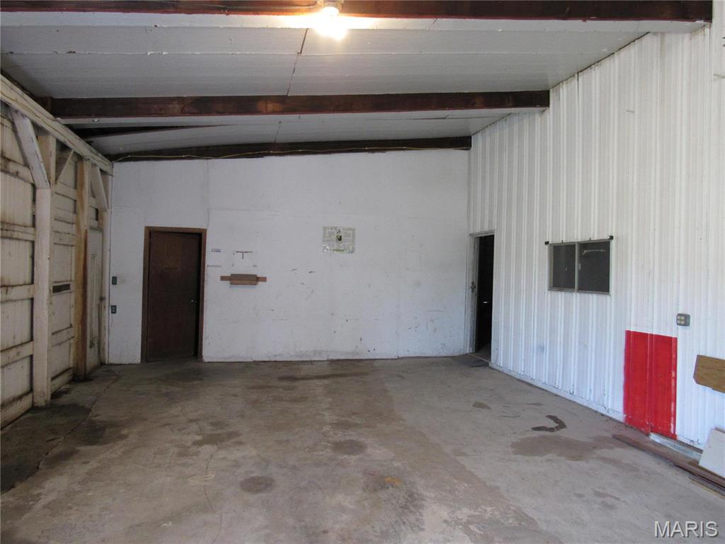 Not in a subdivision - Commercial Sale