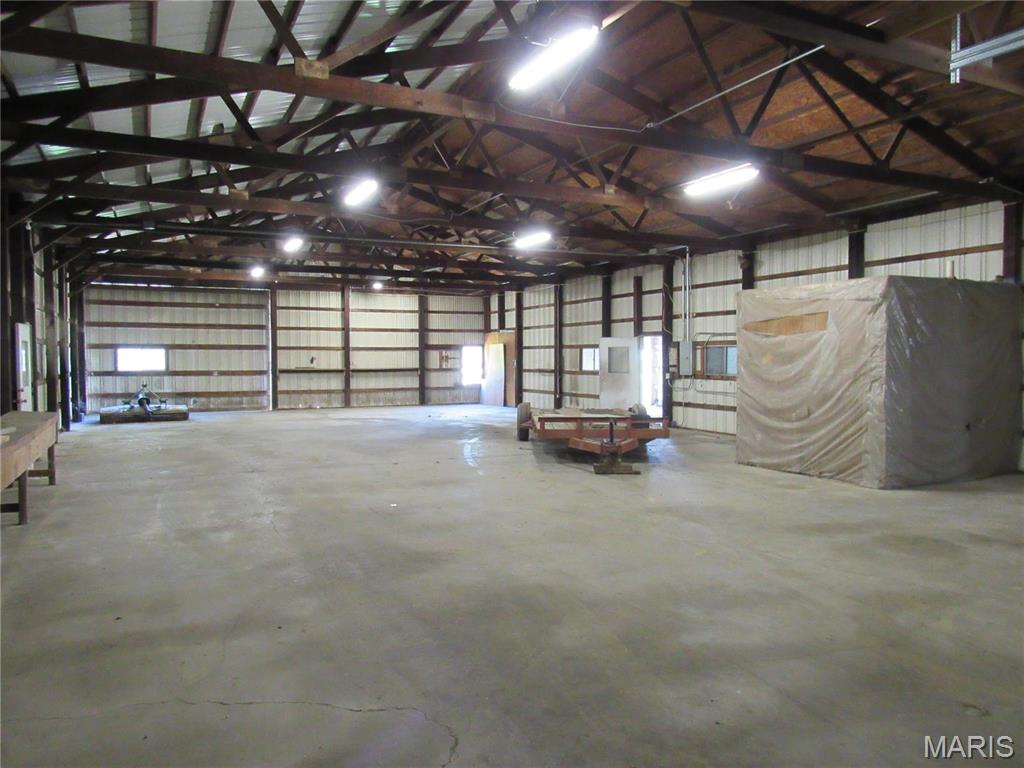 Not in a subdivision - Commercial Sale