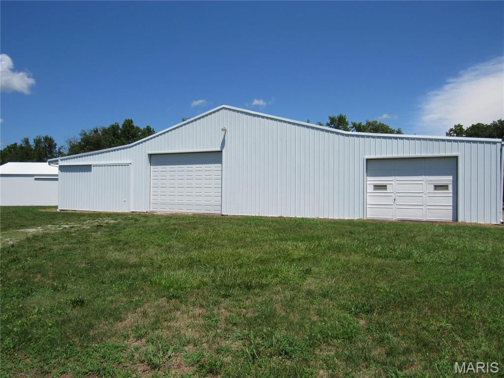Not in a subdivision - Commercial Sale