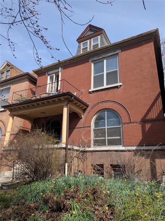 Incredible renovation opportunity in the heart of Shaw, just a few blocks from Tower Grove Park. This large historical home needs a lot of TLC and overdue maintenance, but it's a diamond in the rough featuring gorgeous woodwork, colorful stained glass, inlaid wood floors and numerous other original details. There's so much space here to spread out, including a third level. Some of the systems have been updated but overall the house needs a substantial level of professional repair. Similar renovated homes nearby have sold in the $500s and $600s, leaving plenty of room for investment. Sold AS-IS. Seller will do no inspections or repairs.