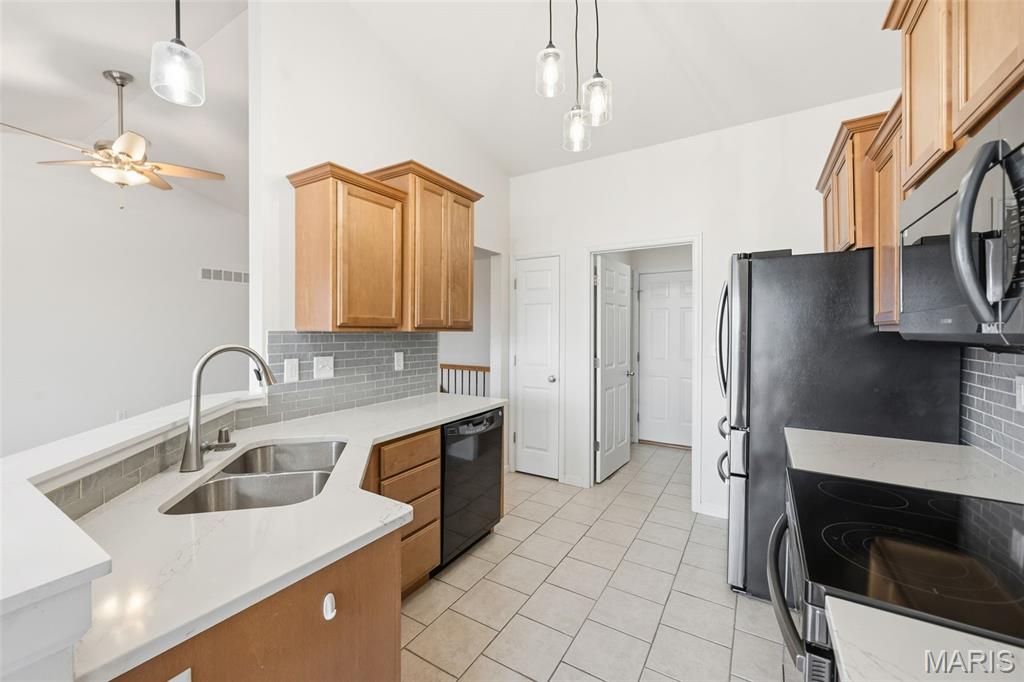 Heritage Pointe #3 - Residential