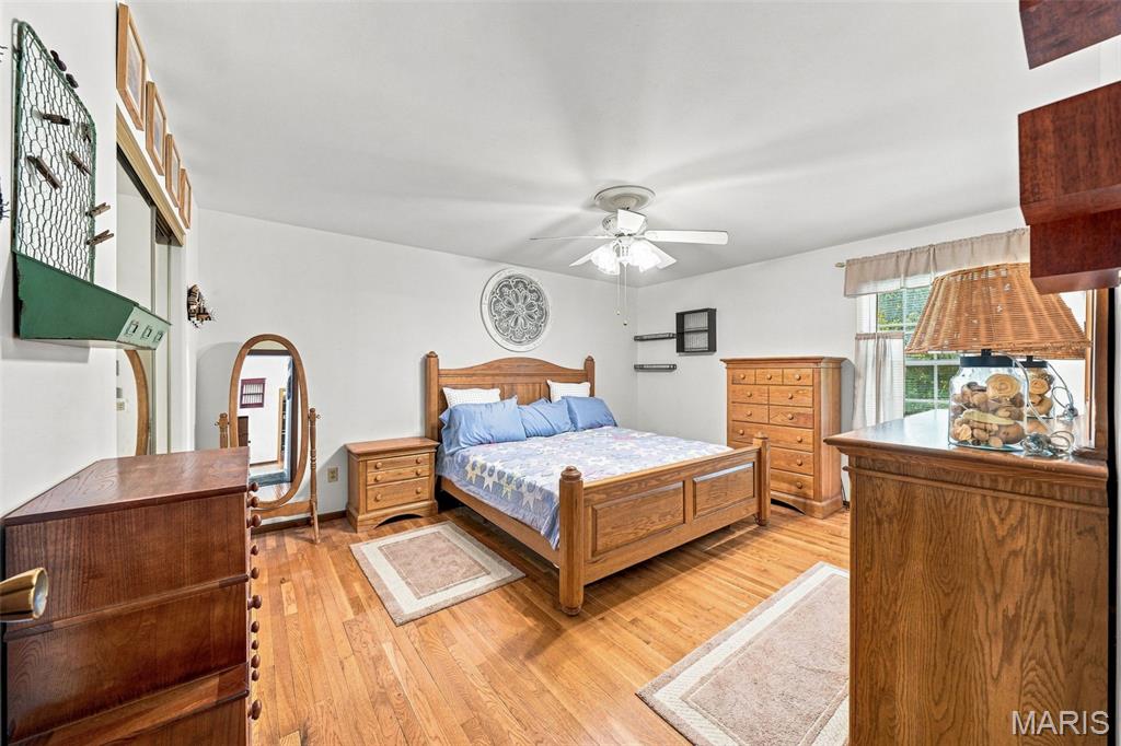 New England Town 7 - Residential