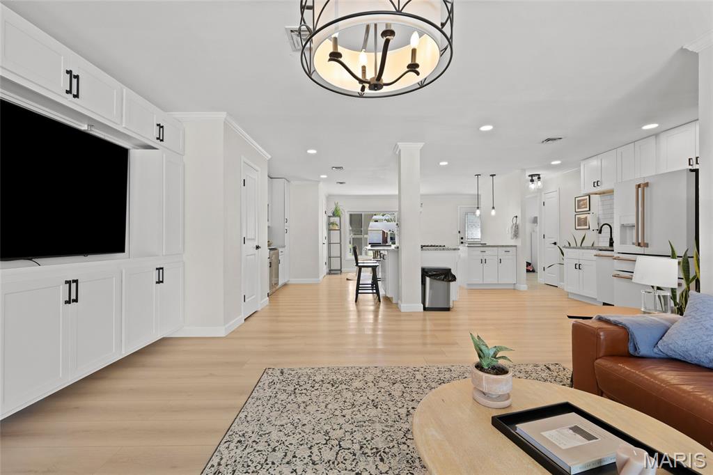 Chatelaine 3 - Residential