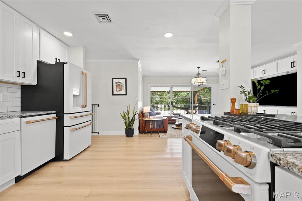 Chatelaine 3 - Residential