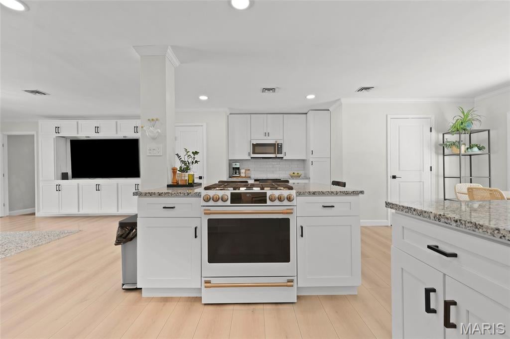 Chatelaine 3 - Residential
