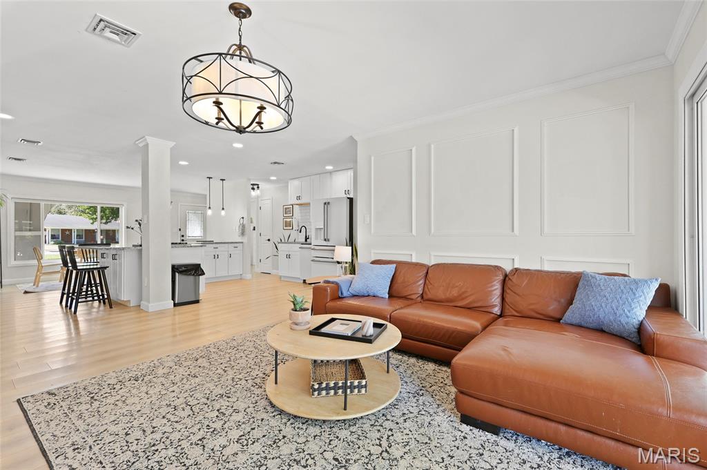 Chatelaine 3 - Residential