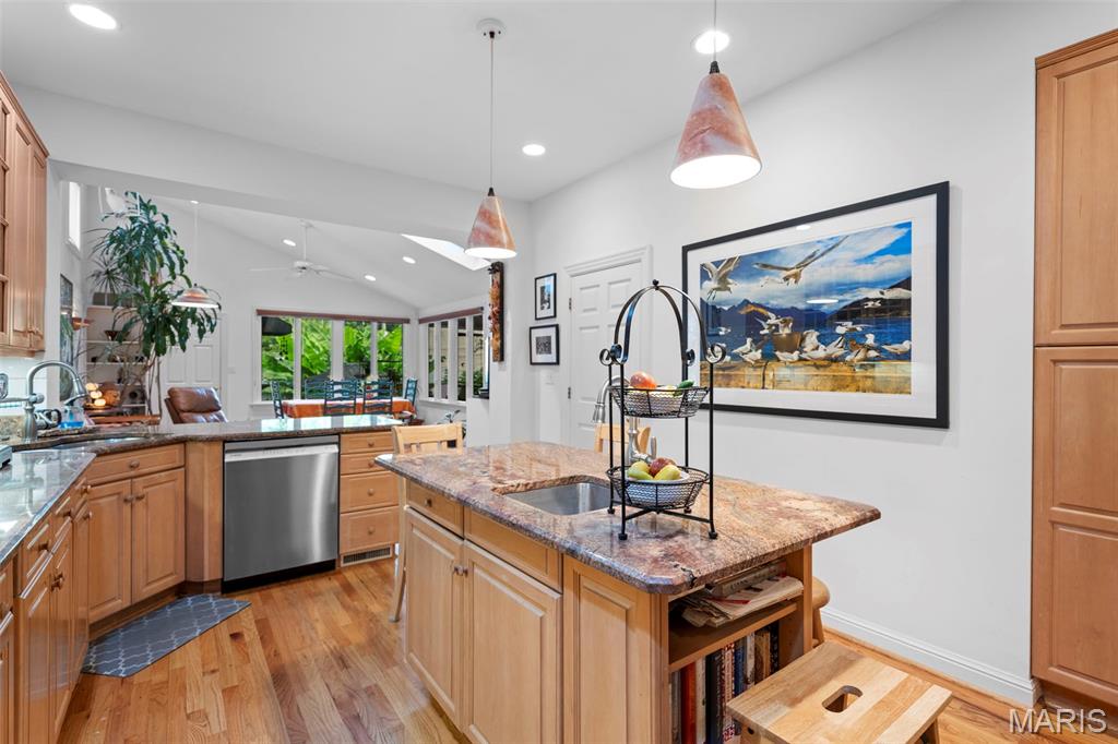 Laclede Place - Residential