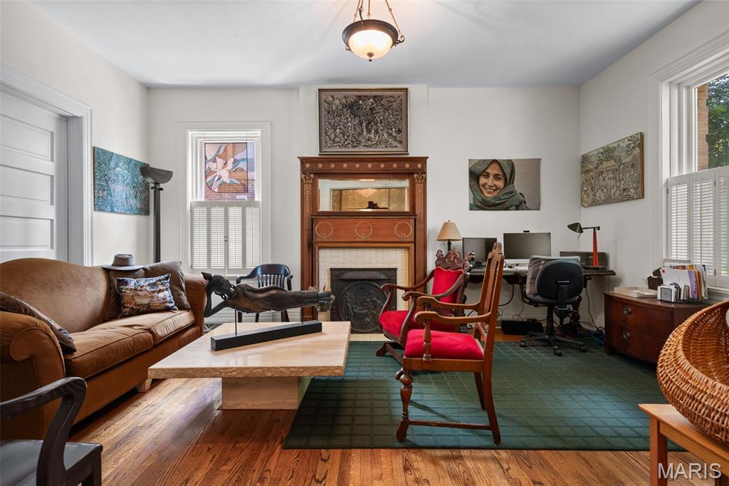 Laclede Place - Residential