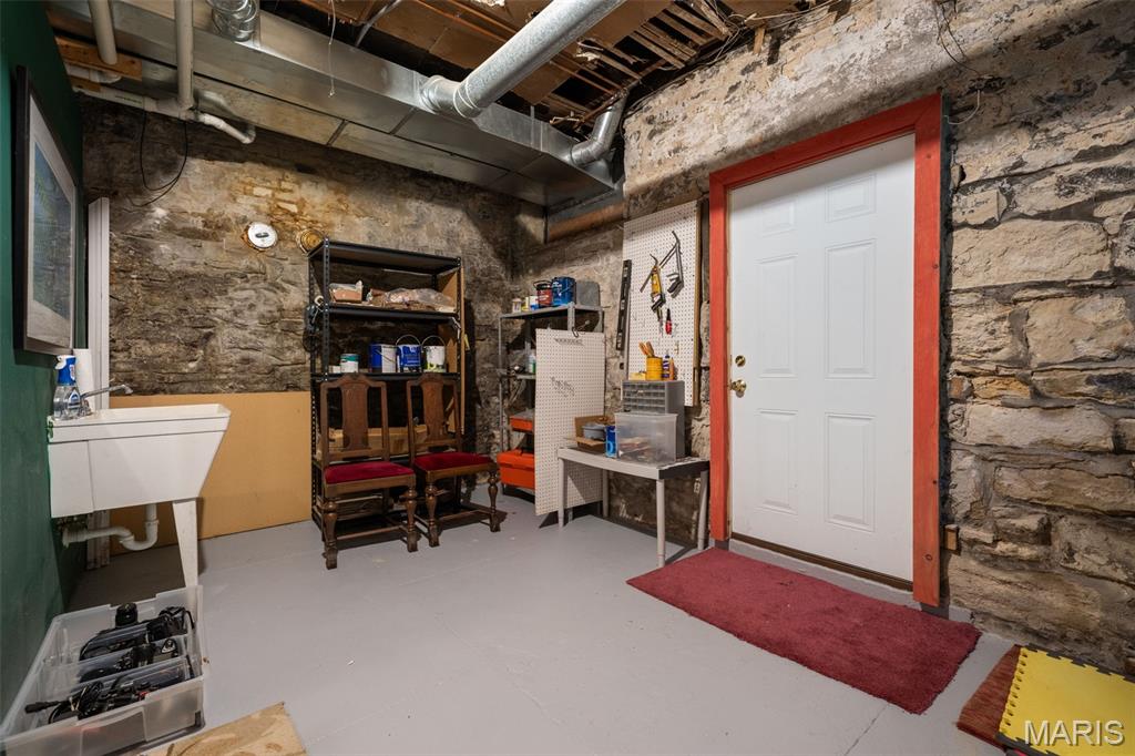 Laclede Place - Residential