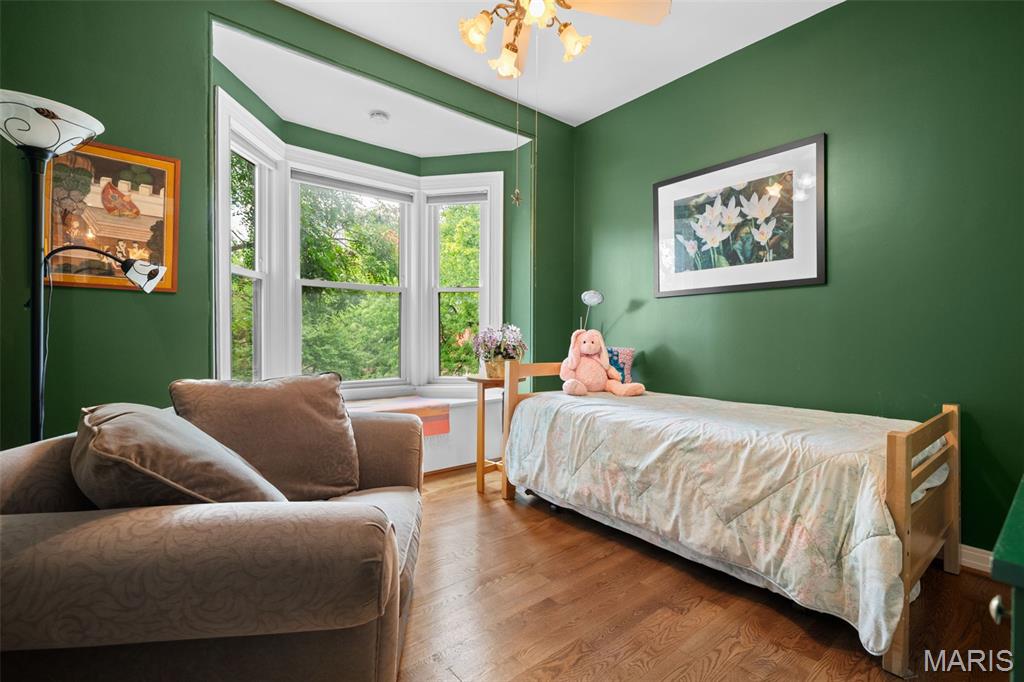 Laclede Place - Residential