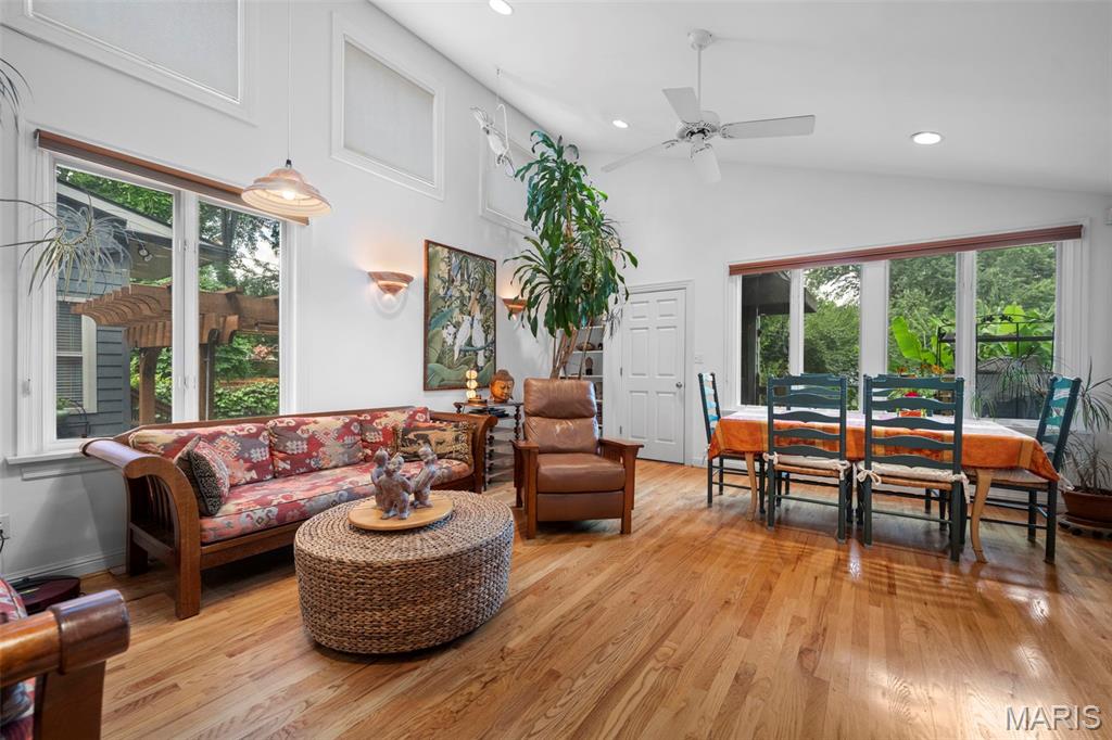 Laclede Place - Residential