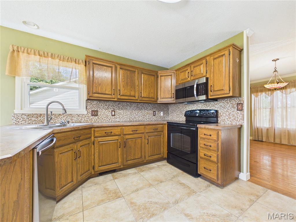 Fairway Estate - Residential