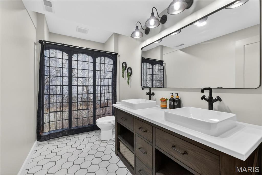 Stonehenge Estates - Residential