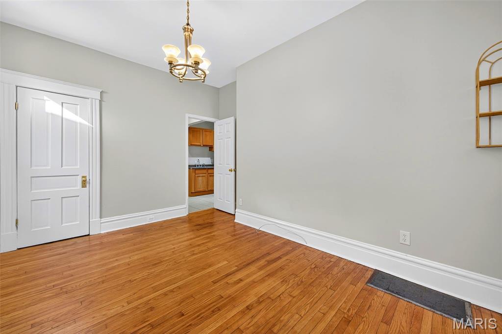 3537-3539 Giles Condos - Residential Income