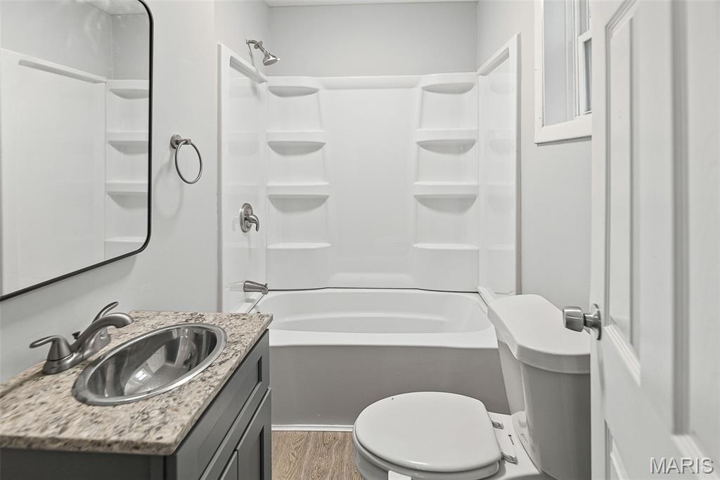 Abends South Belleville 1st Add - Residential Income
