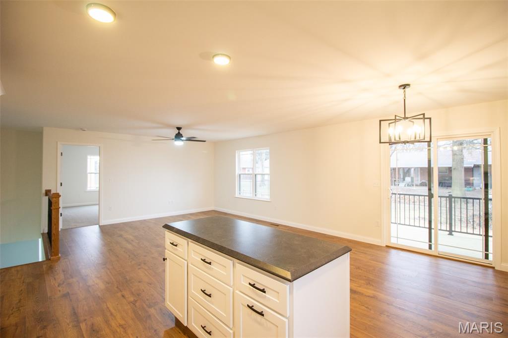 Wilshire Manor - Residential