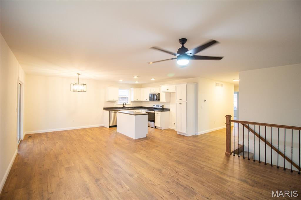 Wilshire Manor - Residential