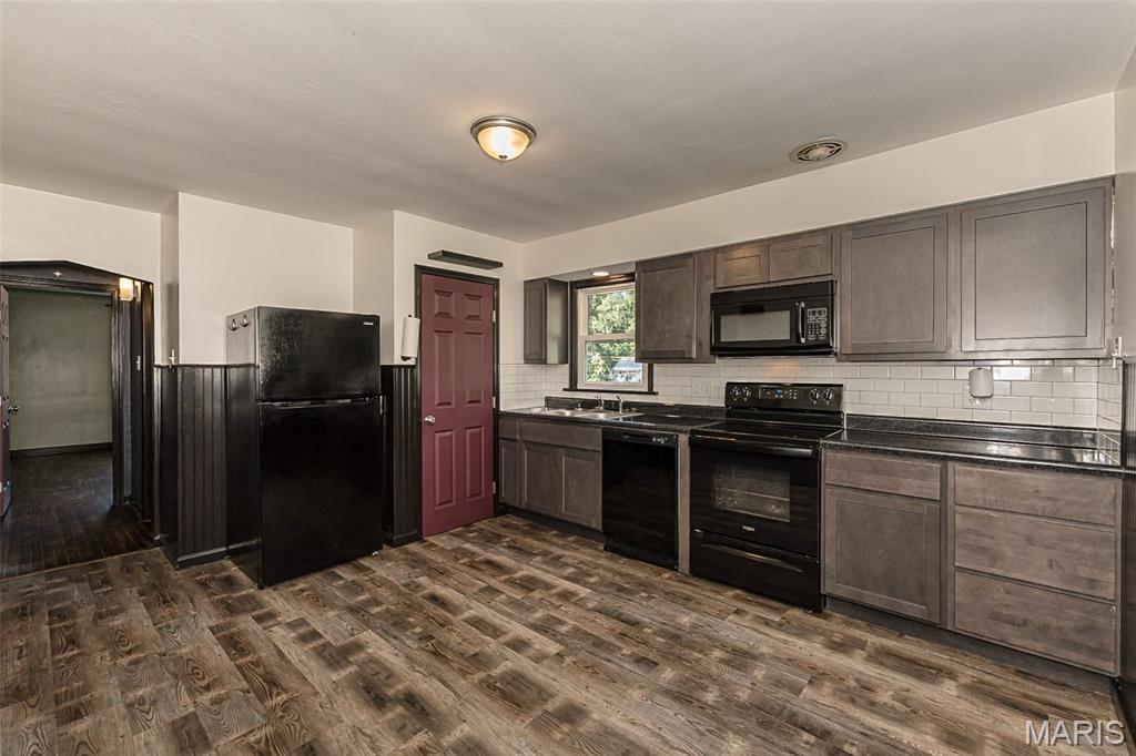 Bendemere Acres - Residential