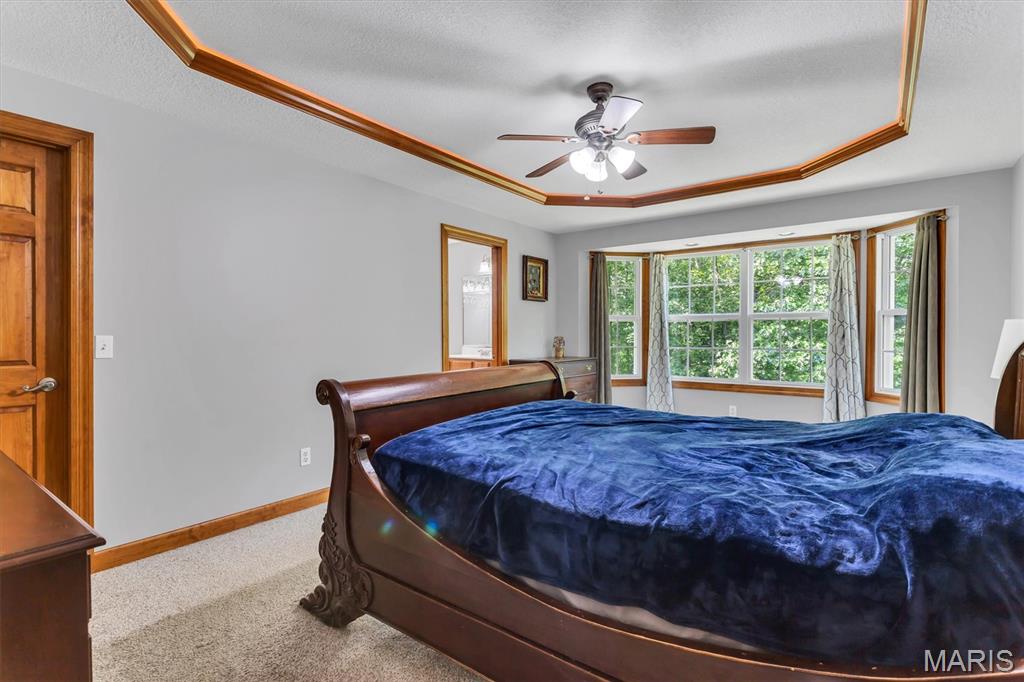 Royal Ridge - Residential