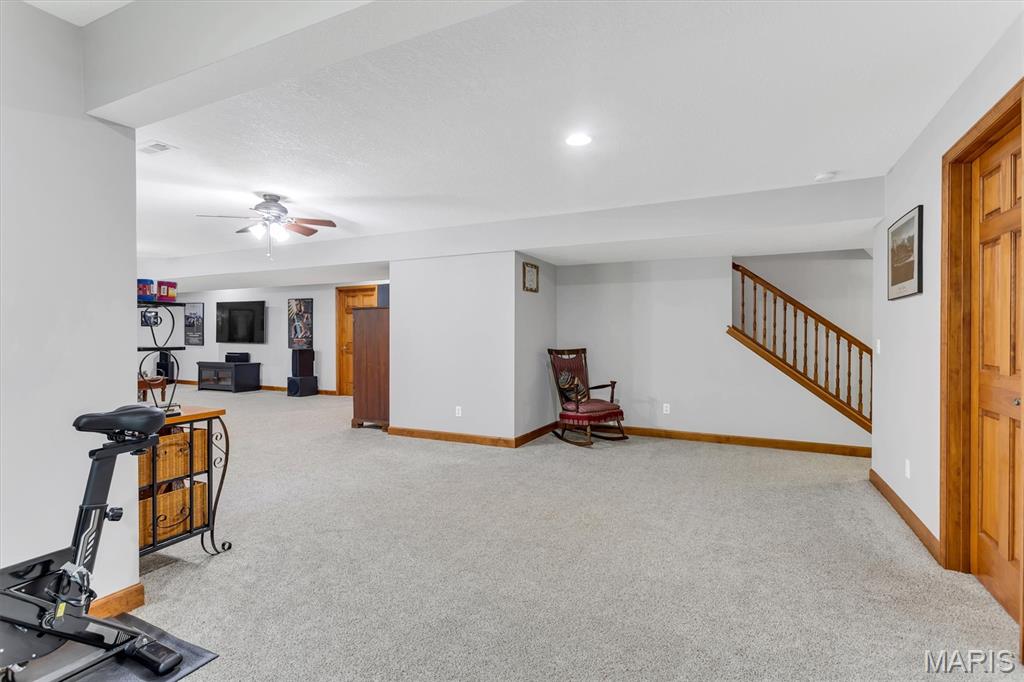 Royal Ridge - Residential
