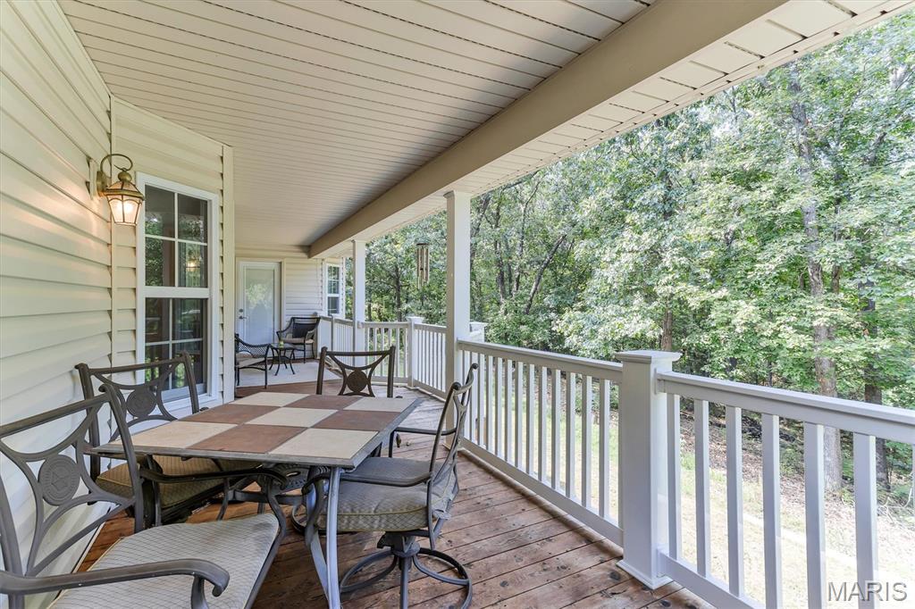 Royal Ridge - Residential