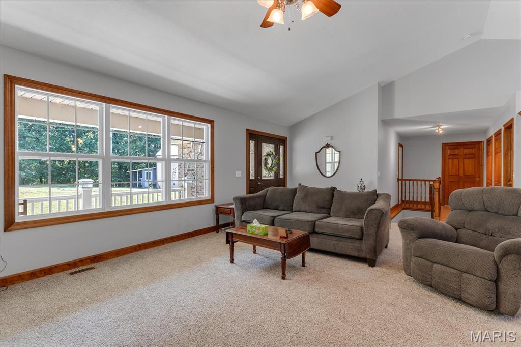 Royal Ridge - Residential