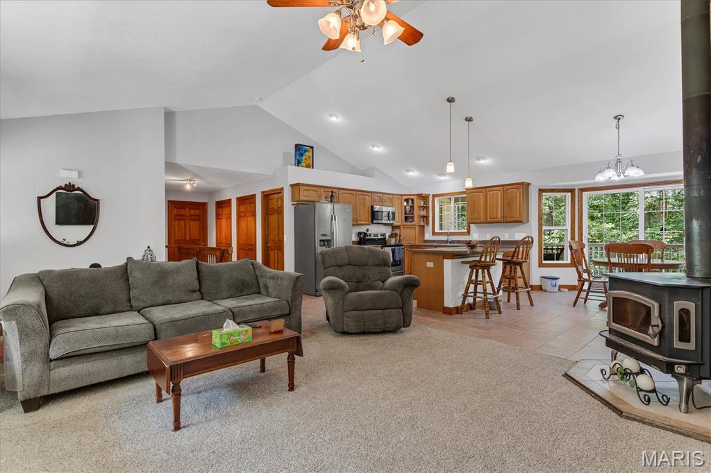 Royal Ridge - Residential