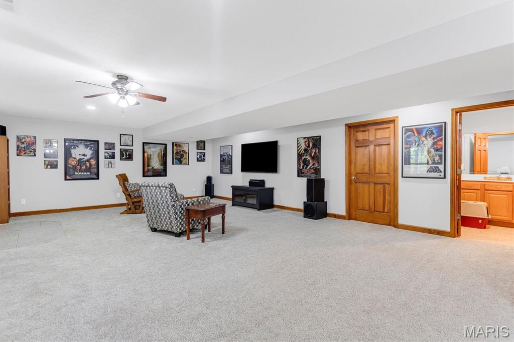 Royal Ridge - Residential