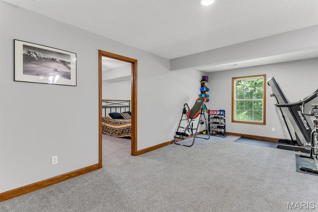Royal Ridge - Residential